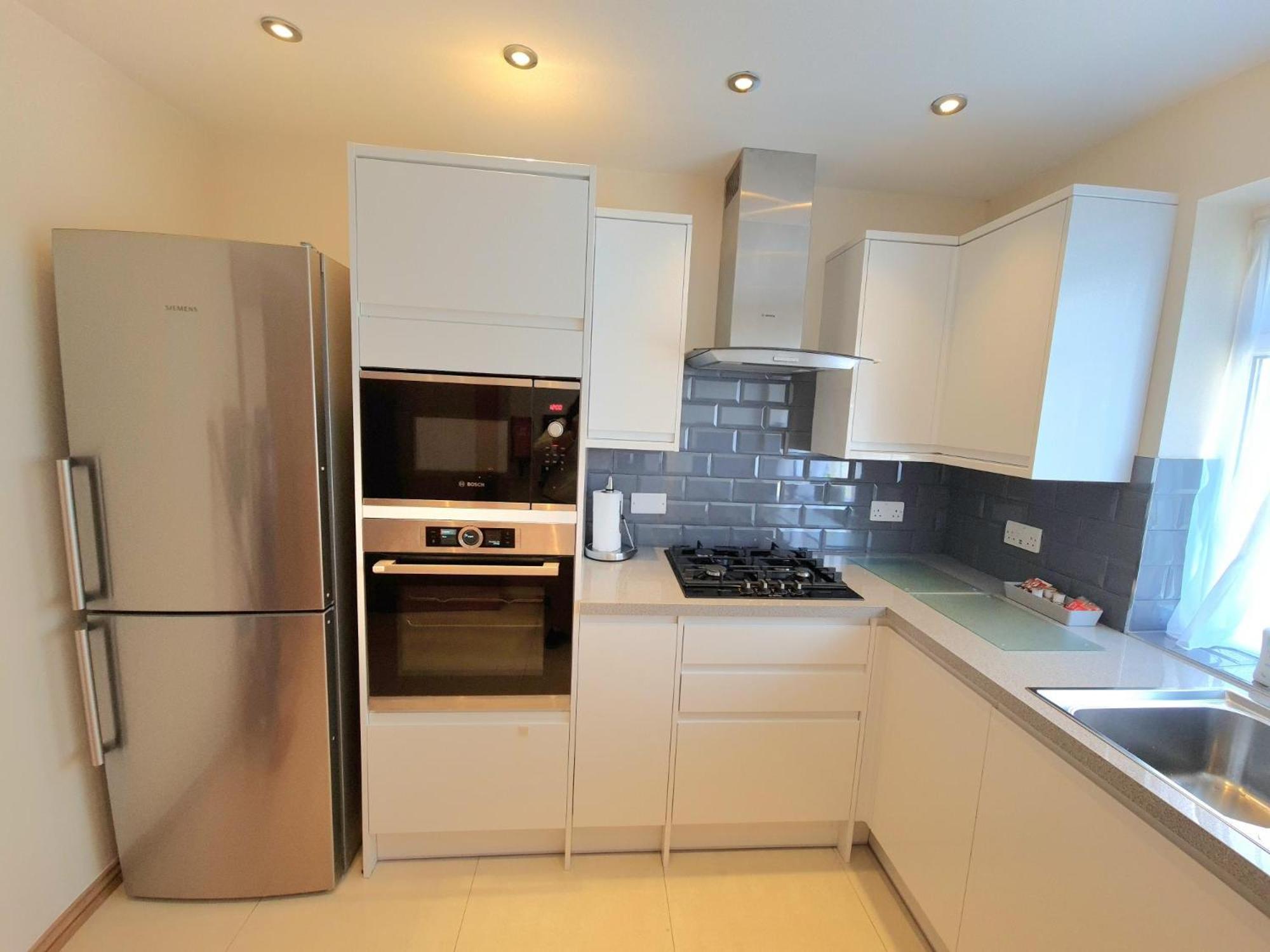 London Luxury 2 Bedroom Flat Sleeps 8 Free Parking East Barnet Kültér fotó